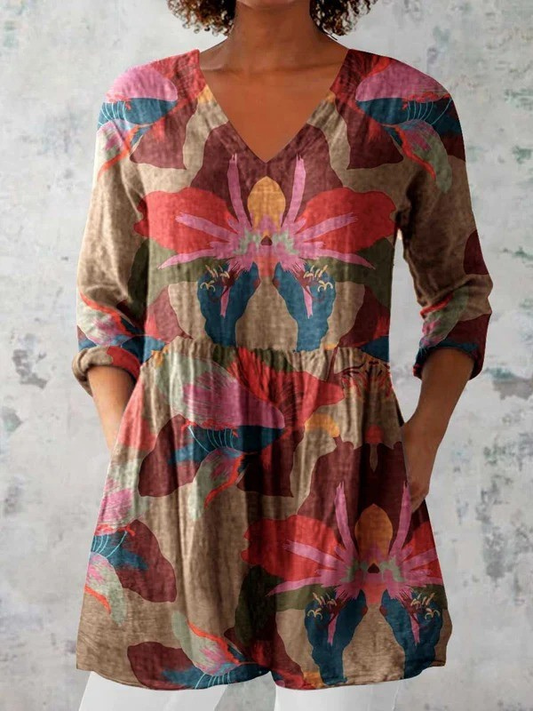 Ariadna | Blusa Túnica con Escote en V y Estampado Floral Artístico
