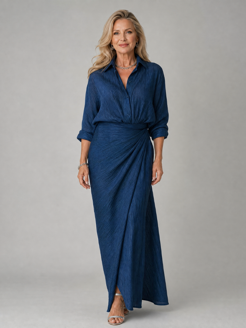 Ana Cristina Vestido largo en azul mezclilla con falda cruzada