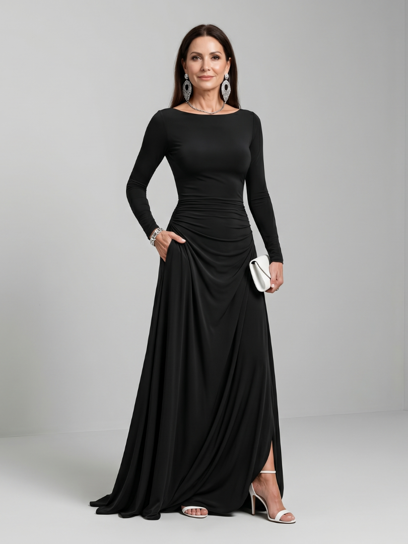 Natalia Vestido largo en negro con escote barco