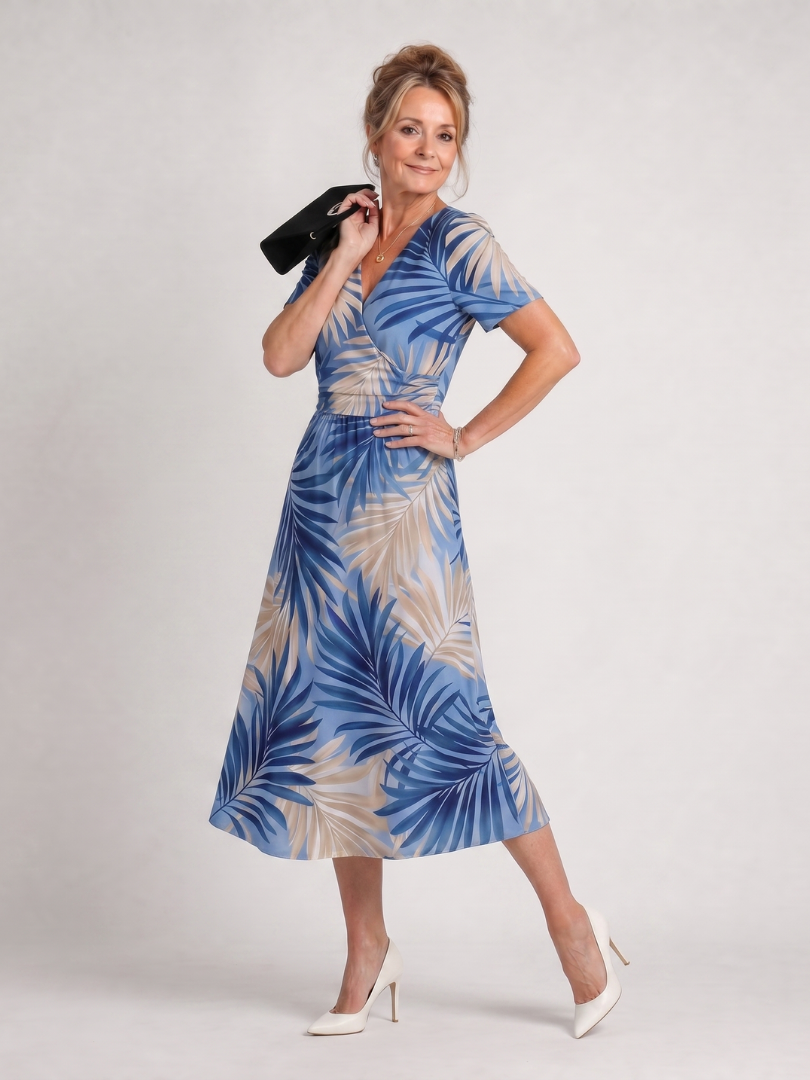 Leticia Vestido midi con estampado floral en azul claro