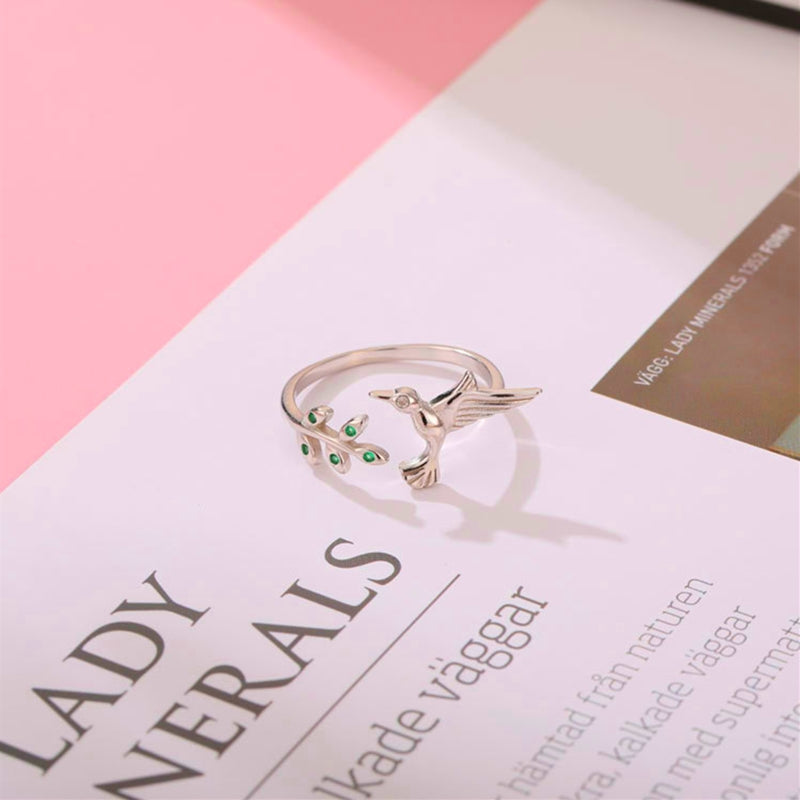 Anillo Camaleón con zirconias verdes en plata