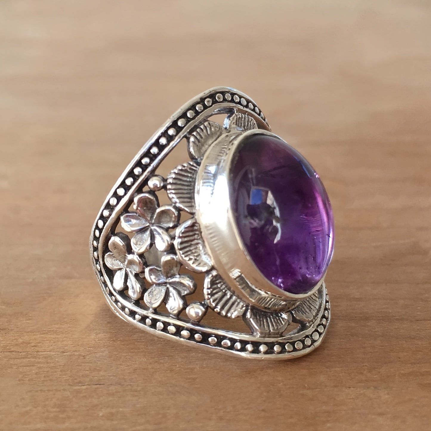Anillo Hyda en Ágata y Amatista