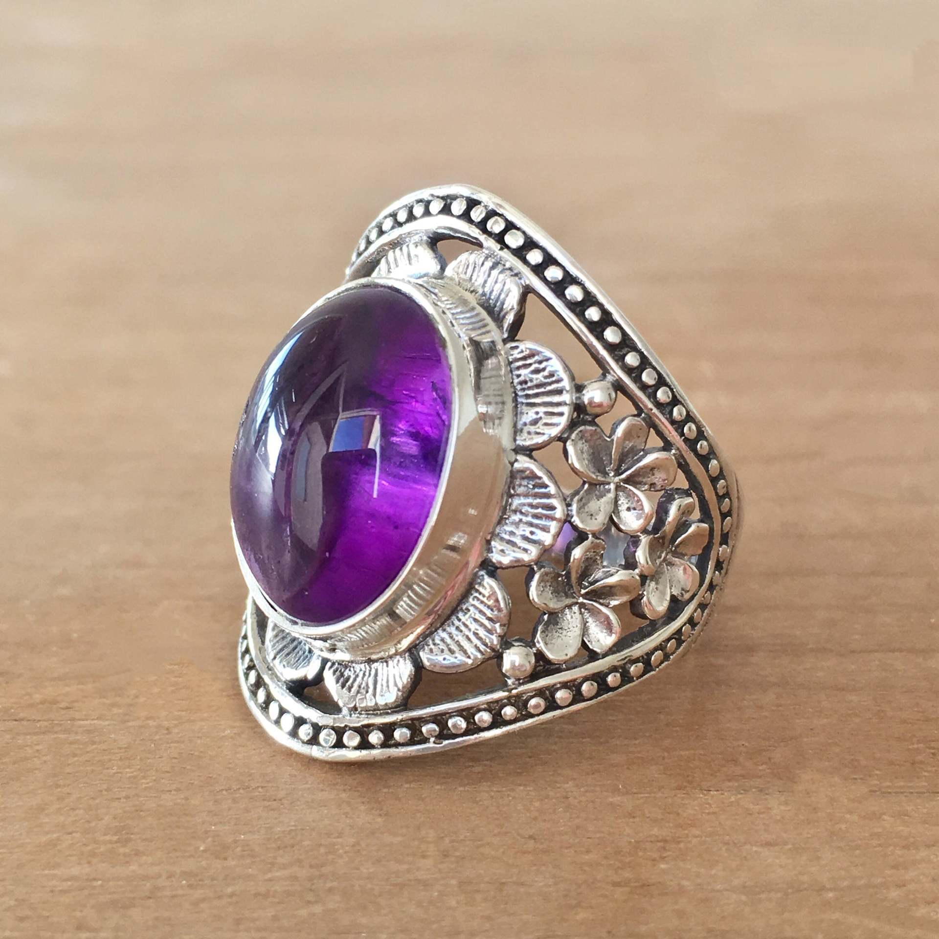 Anillo Hyda en Ágata y Amatista