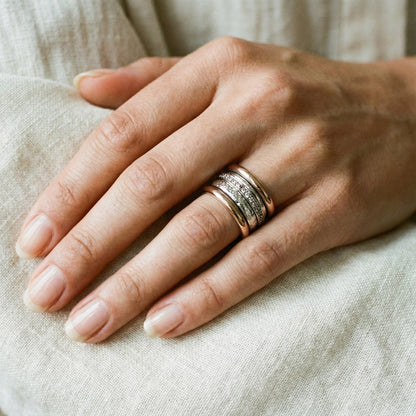 Anillo Vintage Dorado en Capas