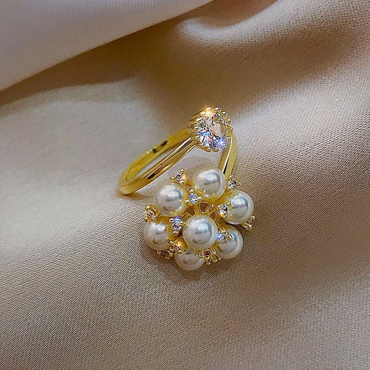 Anillo ajustable con cuentas adorables