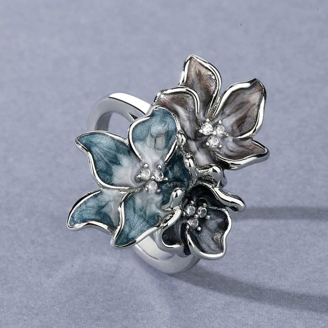 Anillo con Flor Exótica de Plata