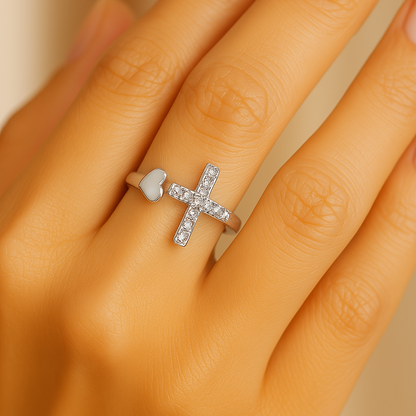 Anillo cruz retro plateado ajustable « Amor »