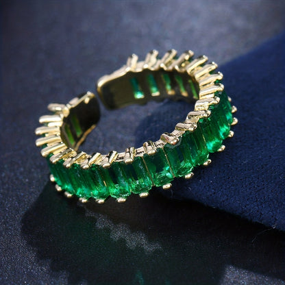 Anillo de oro y esmeralda