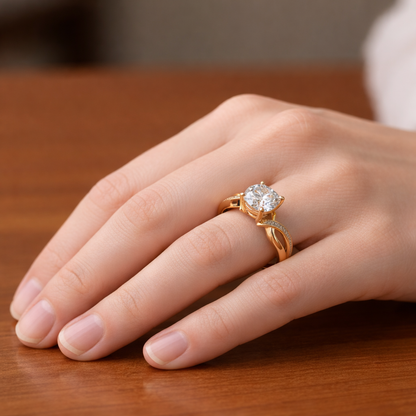 Anillo dorado "Brillo Eterno"