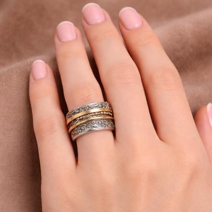 Anillo retro con diseño barroco