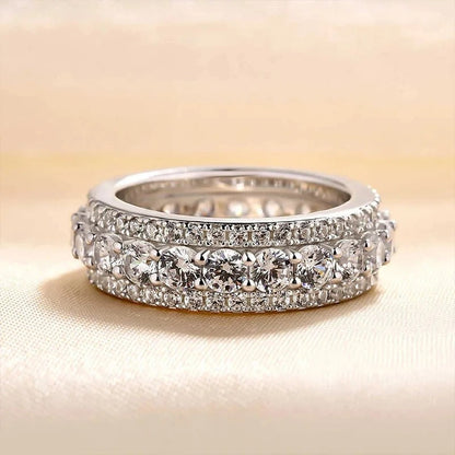 Anillo retrospectivo de plata con banda infinita