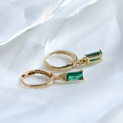 Aretes Elegantes Louisa con Esmeralda