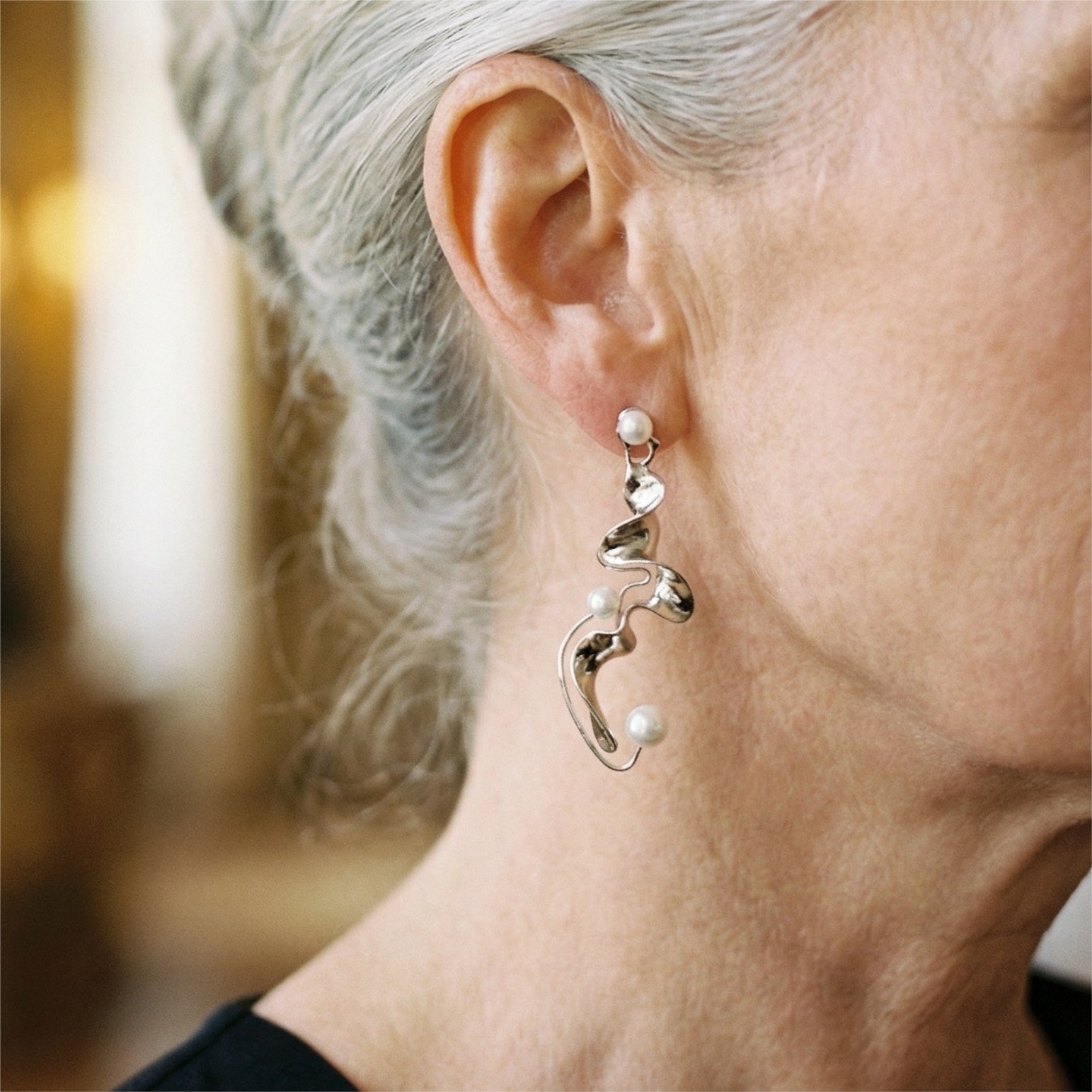 Aretes abstractos vintage de plata con perlas