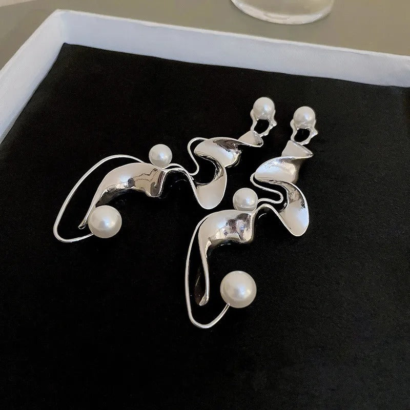 Aretes abstractos vintage de plata con perlas
