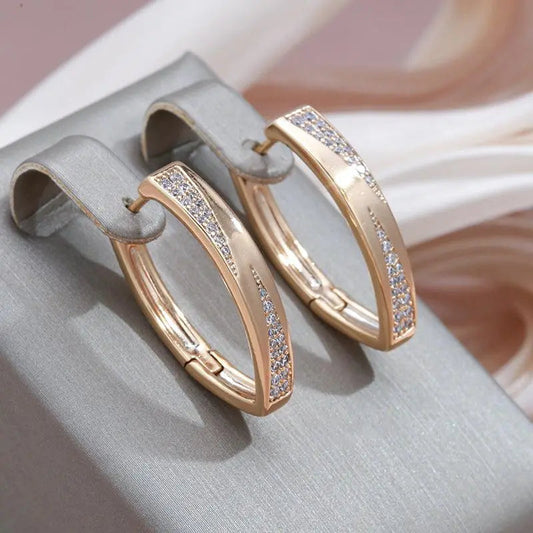 Aretes brillantes de oro y diamantes