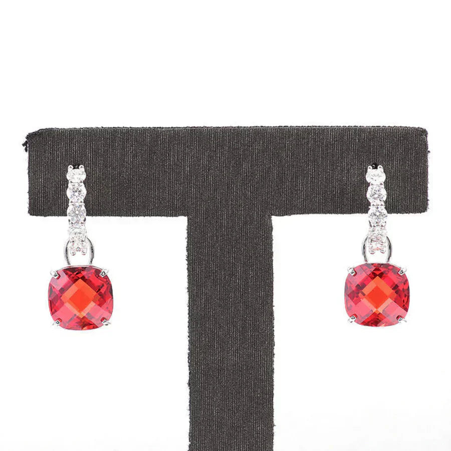 Aretes con rubíes y diamantes