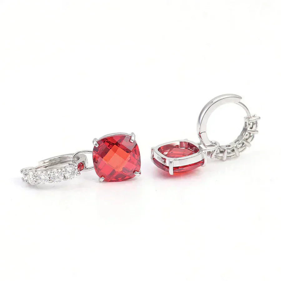 Aretes con rubíes y diamantes
