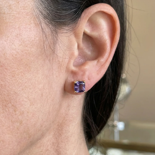 Aretes de amatista cuadrados | Oro