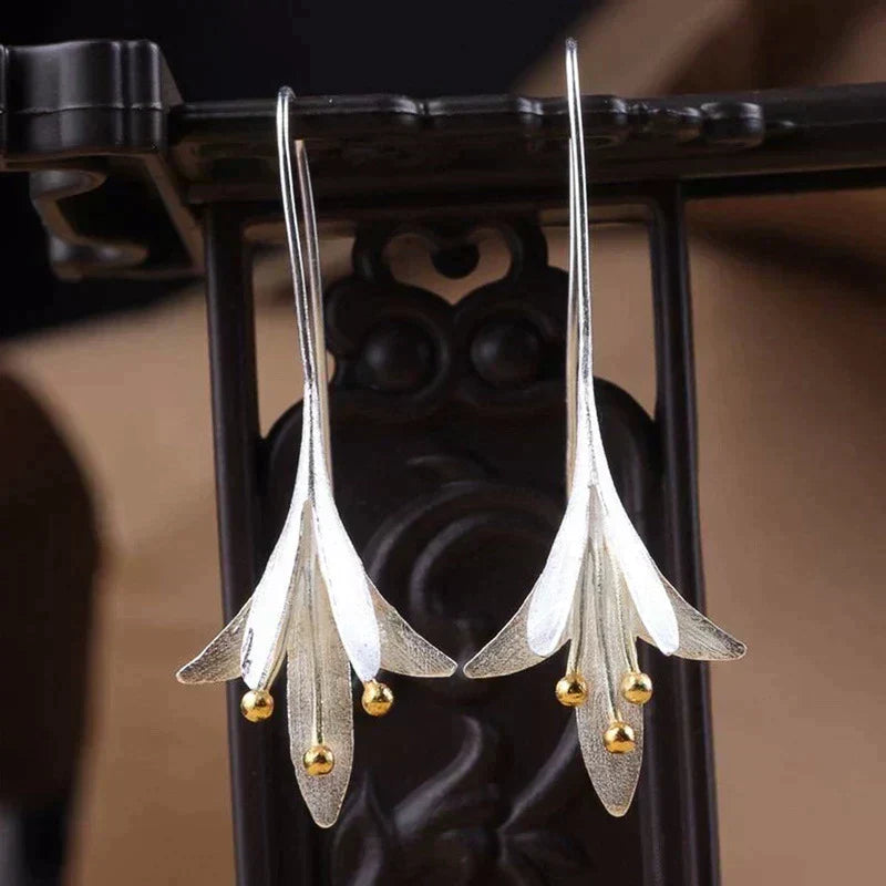 Aretes de flores de plata