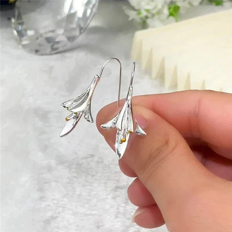 Aretes de flores de plata