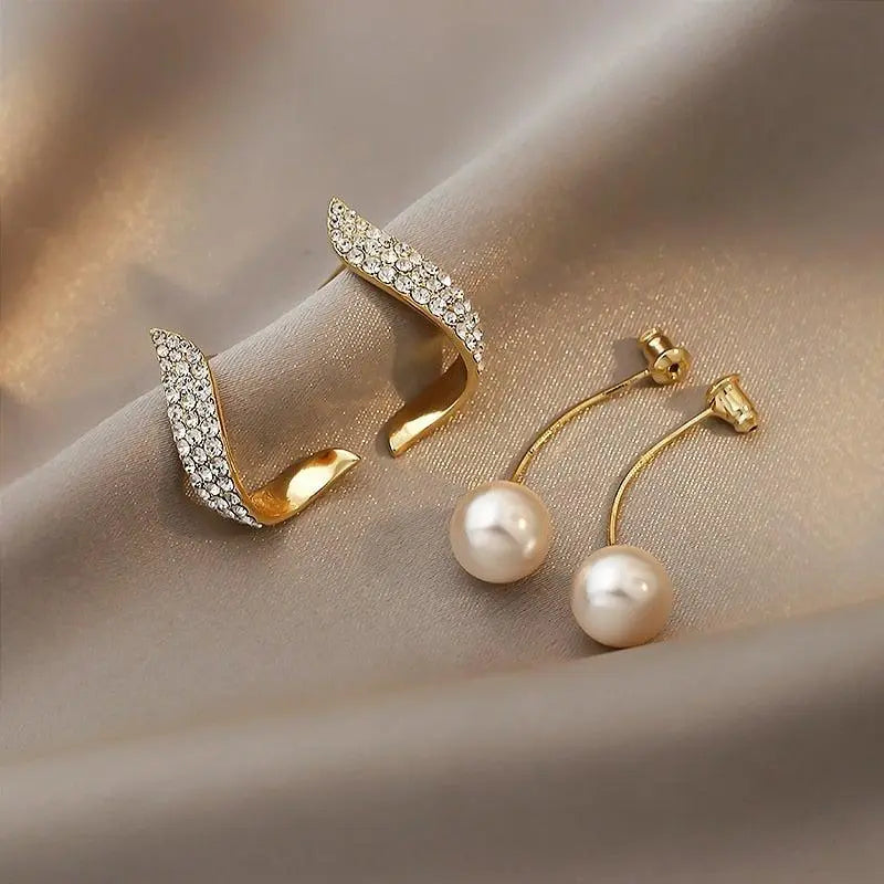 Aretes de oro con perlas