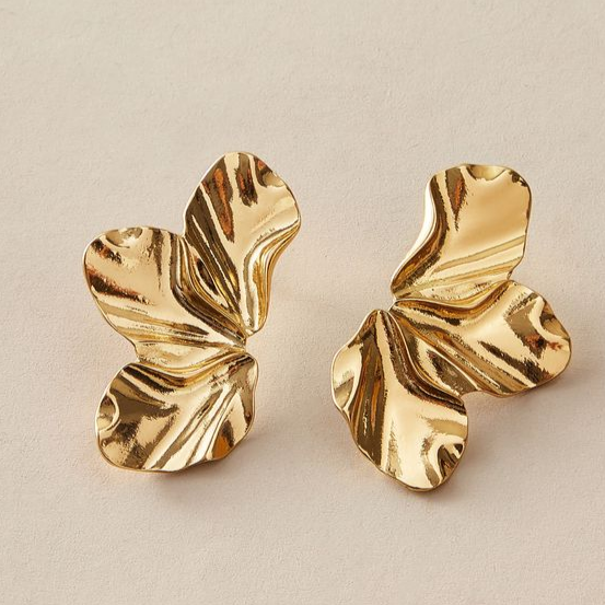 Aretes dorados 'Media Flor'