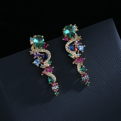 Aretes dorados con zirconias de colores
