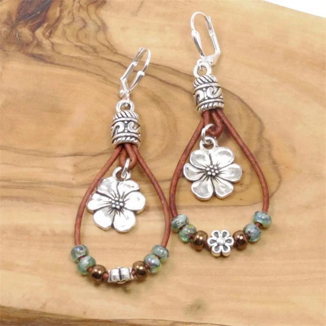 Aretes retro de cuero