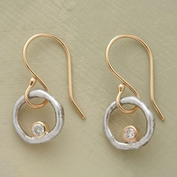 Aretes retro de oro y plata con zirconia