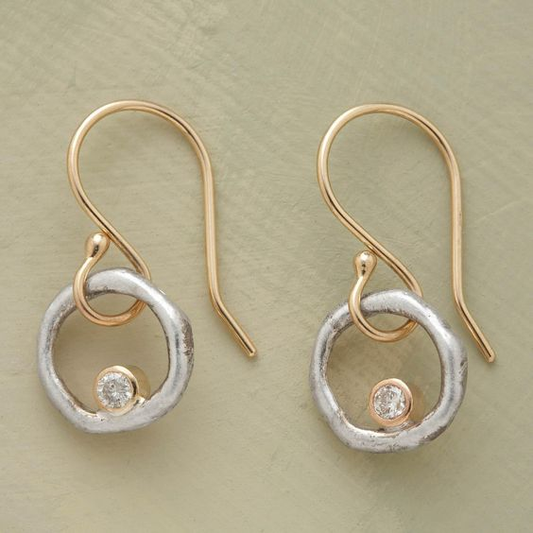 Aretes retro de oro y plata con zirconia