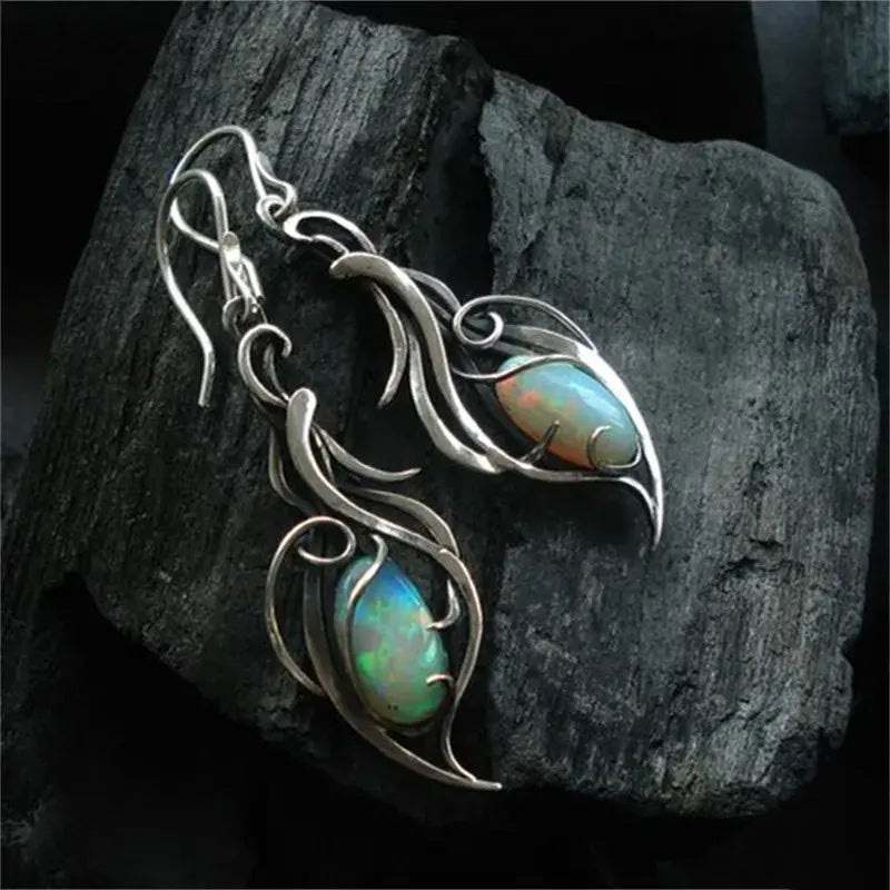 Aretes retro de plata con ópalo azul