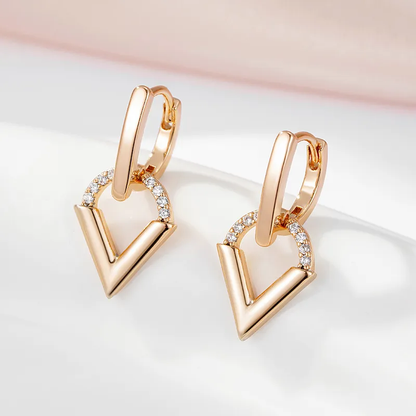 Aretes triangulares dorados