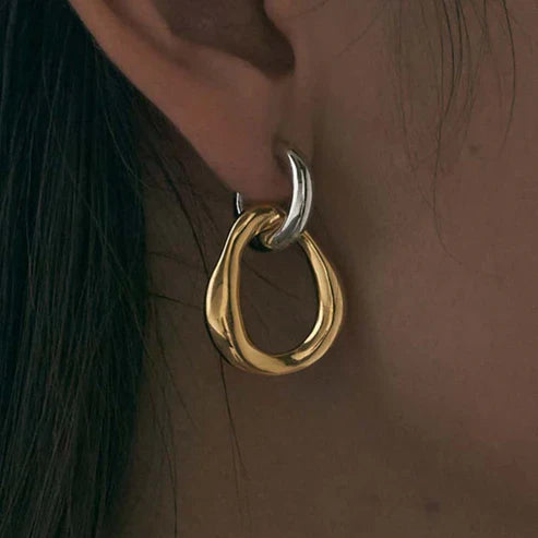 Aretes vintage bicolores de metal