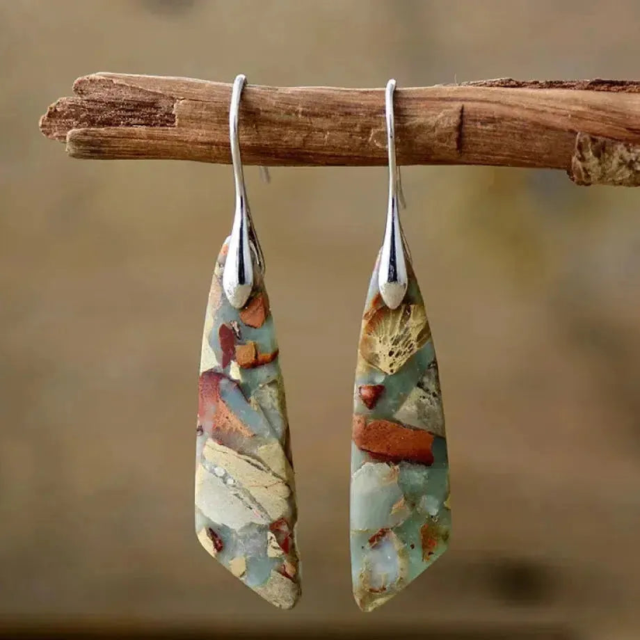 Aretes vintage con piedras naturales