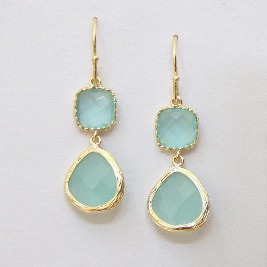 Aretes vintage con turquesa y piedra de luna