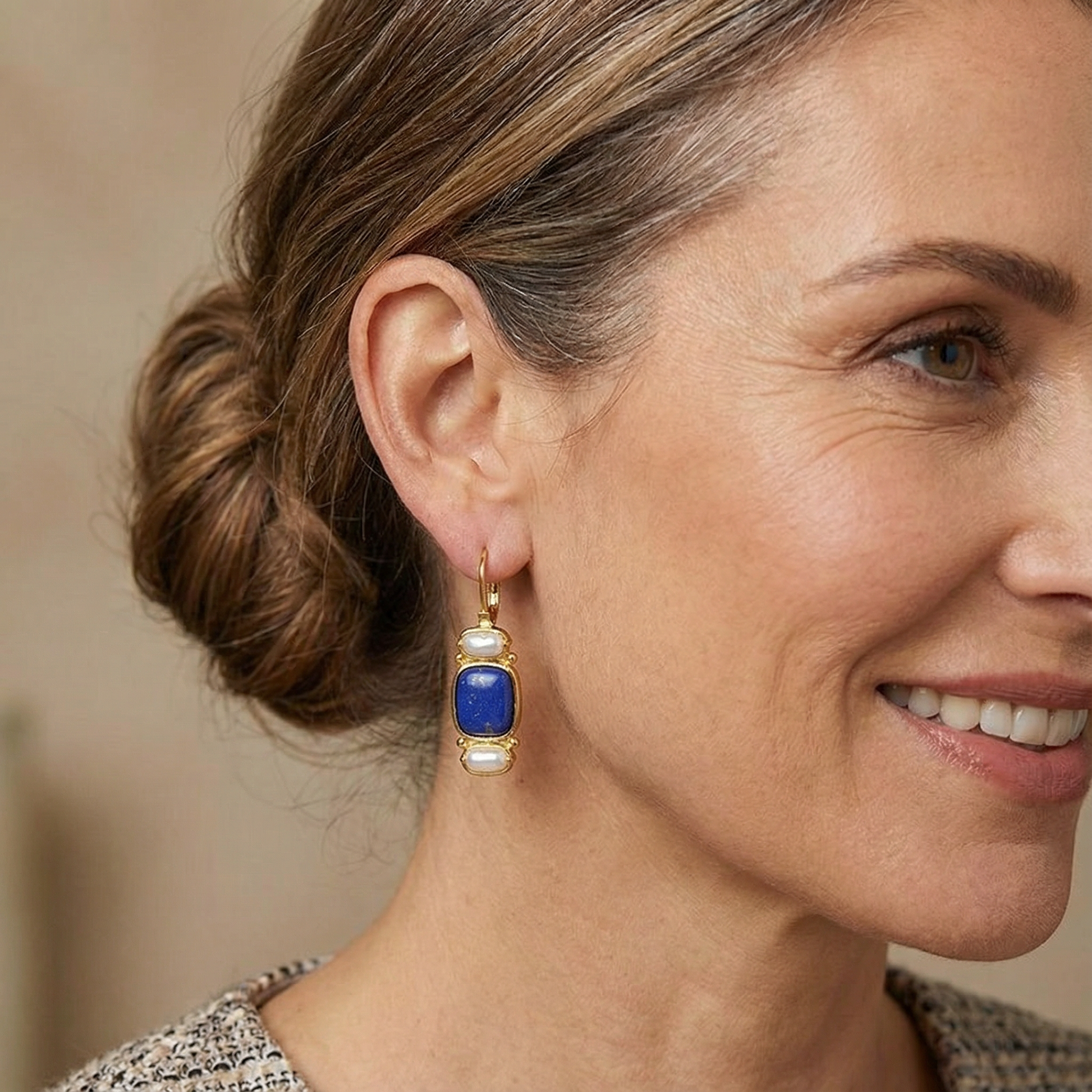 Aretes vintage en azul y oro