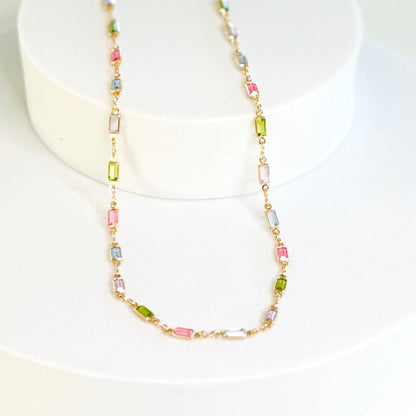 Collar Isabella con piedra de color-CZ