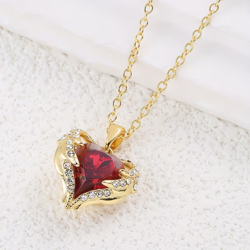 Collar con corazón de rubí ángel | Oro