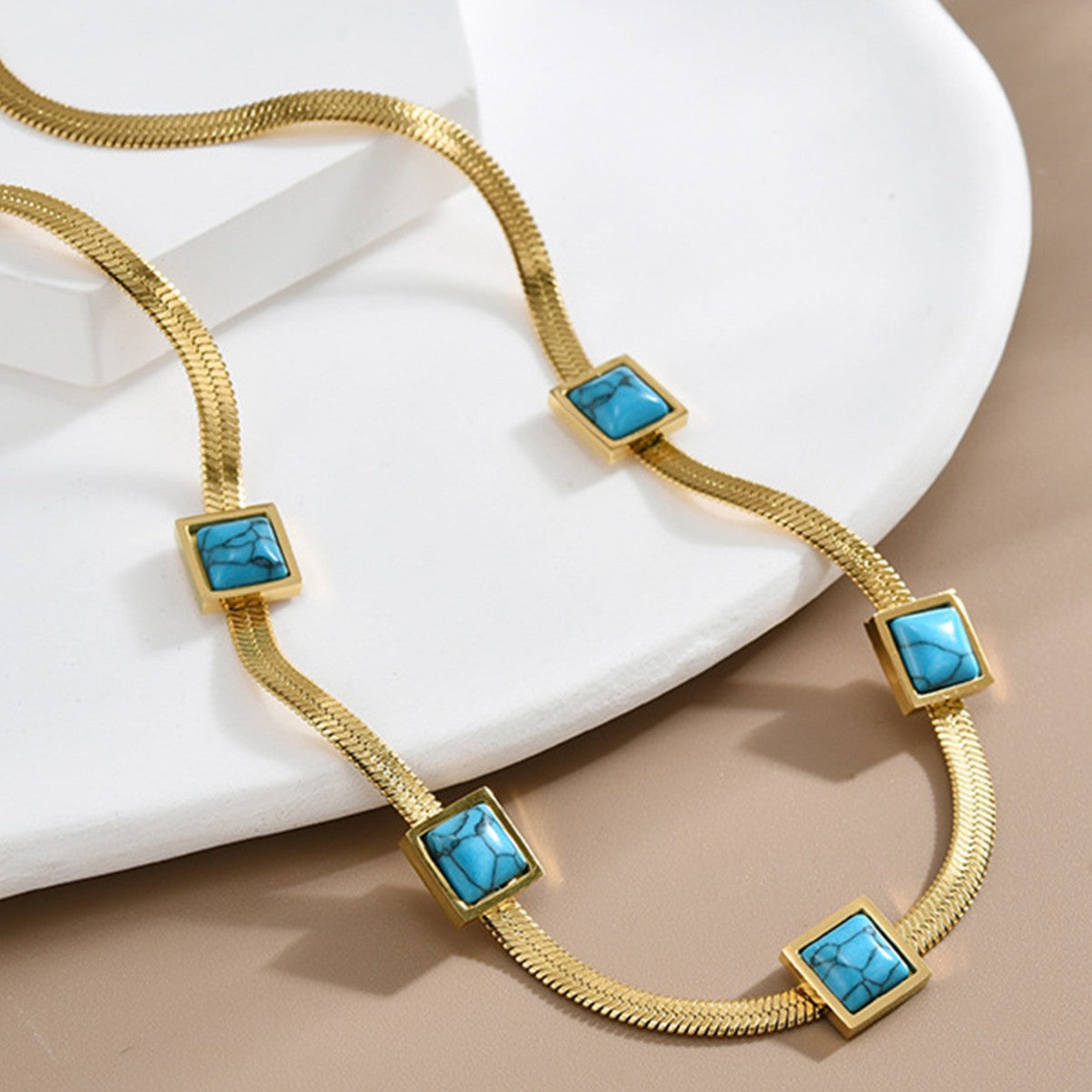Collar de oro Côte