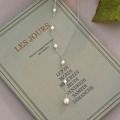 Collar de plata con perlas frescas