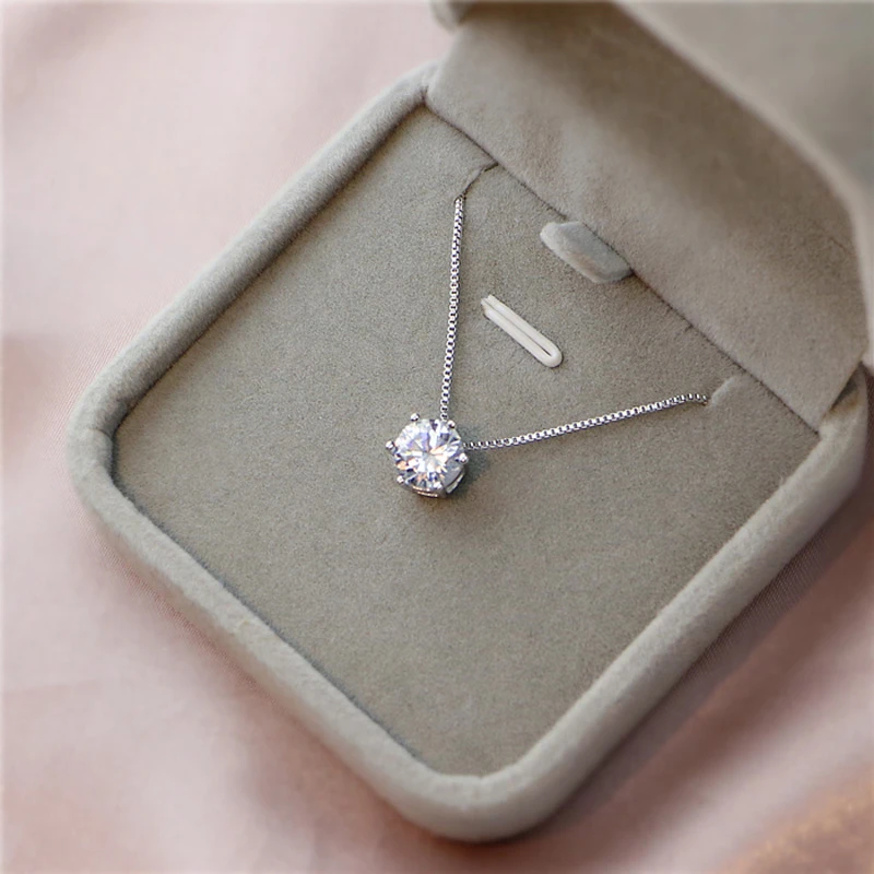 Collar de plata y zirconia