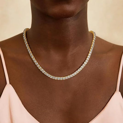 Collar de tenis dorado
