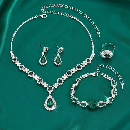 Conjunto de joyas Adriana Lysandra | Oro blanco