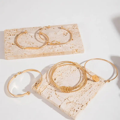Conjunto de joyas elegantes con lazo