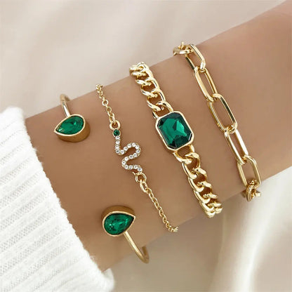 Pulsera con cristales verdes
