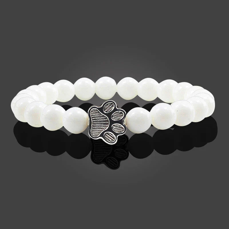 Pulsera con cuentas en forma de patas – Diseño en piedra natural
