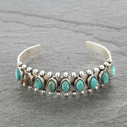 Pulsera retro con piedras turquesas
