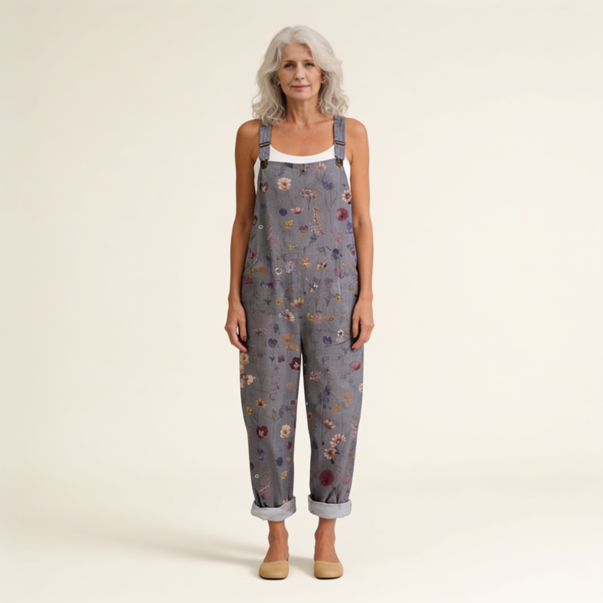 Rebecca | Overol con flores bohemias grises