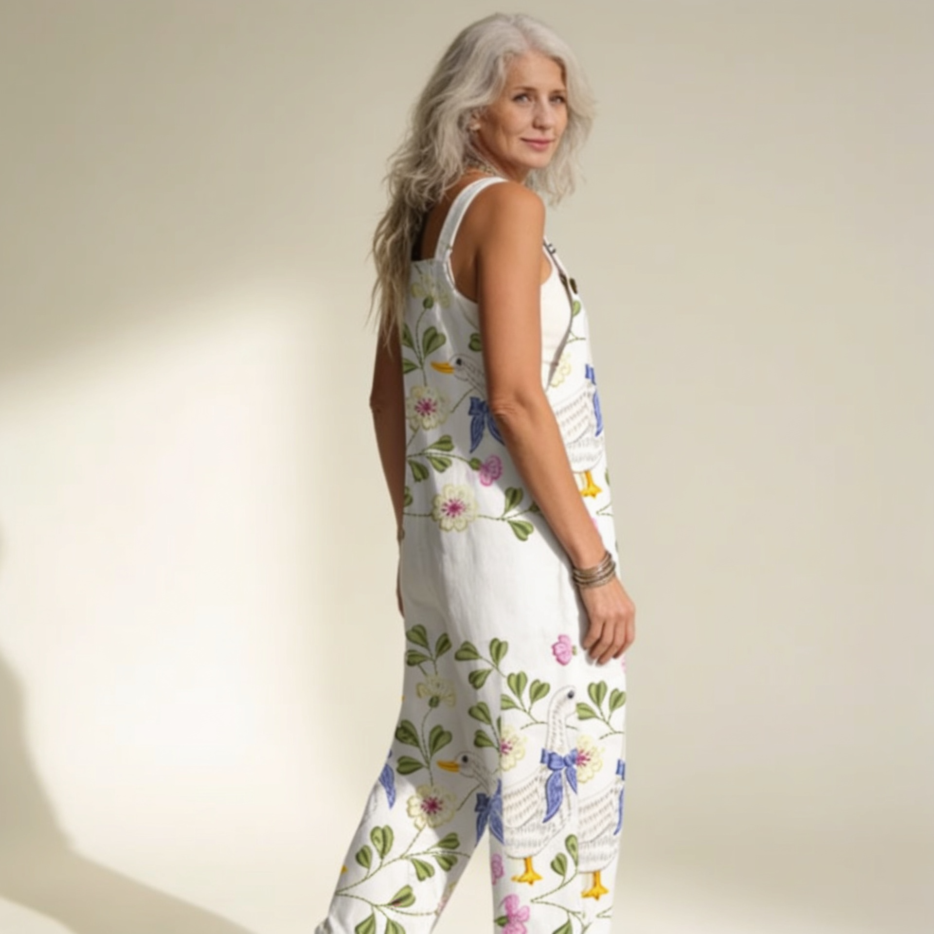 Zara | Overol con cisnes florales delicados