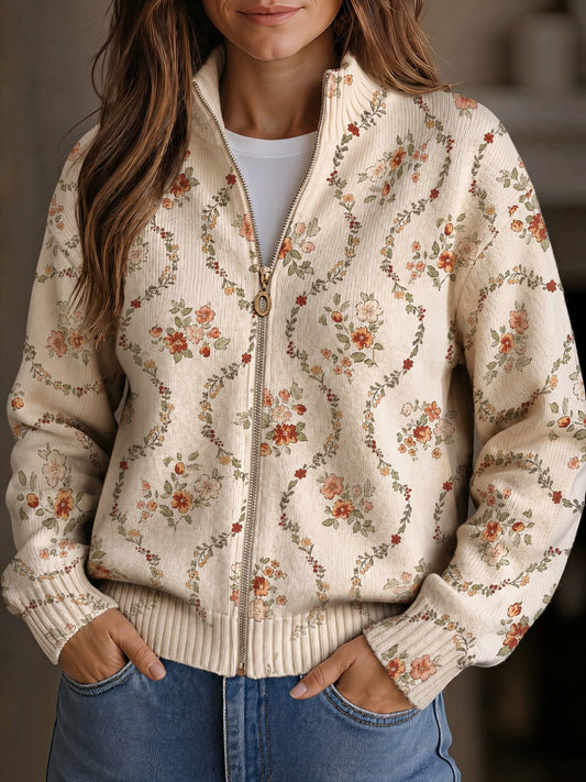 Valentina™ | Cárdigan con delicadas enredaderas florales